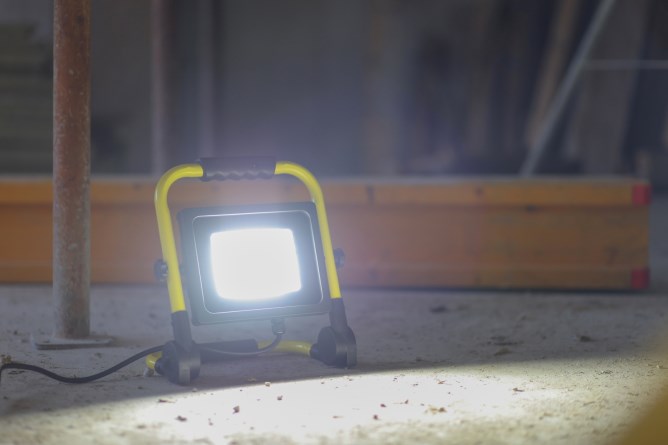 LED työvalo 230V
