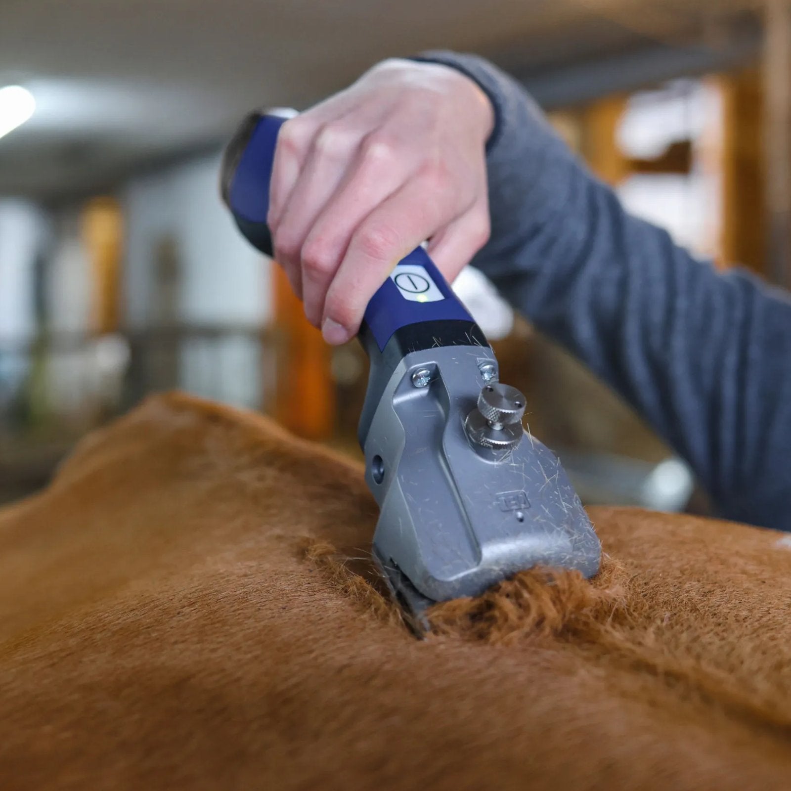 Aesculap Bonum Pro – Tyst och lätt klippmaskin för häst & nöt