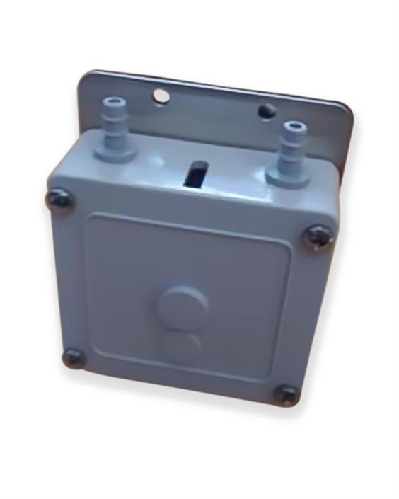 Vaskemiddelpumpe passerer 12V
