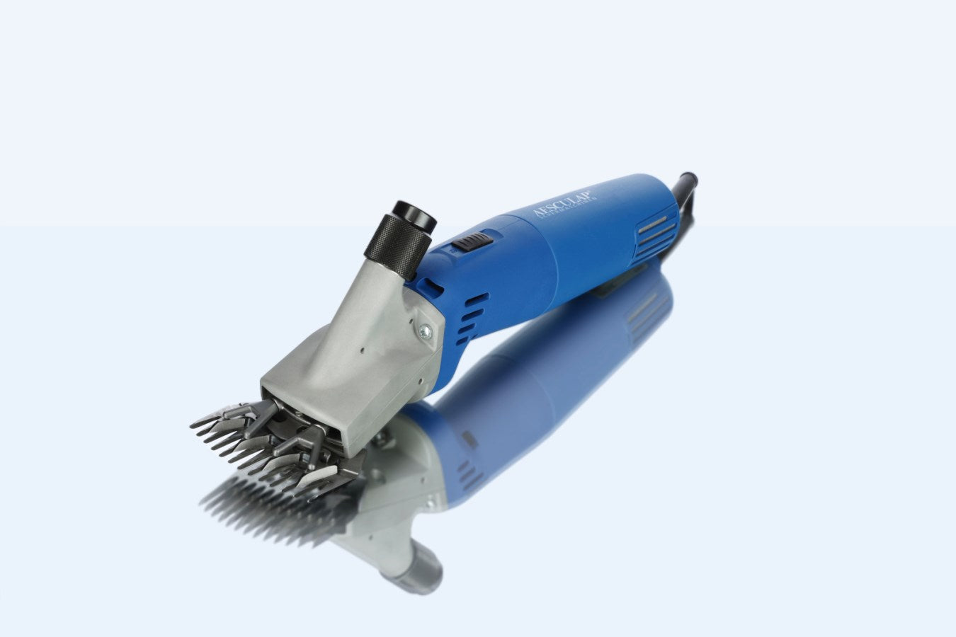 Aesculapin lampaiden keritsemiskone Econom NOVA GT474 