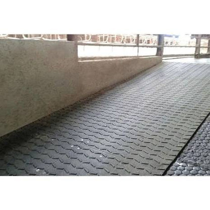 Kraiburg MONTA – Gummimatta för branta passager med extra halksäker profil (24 mm)