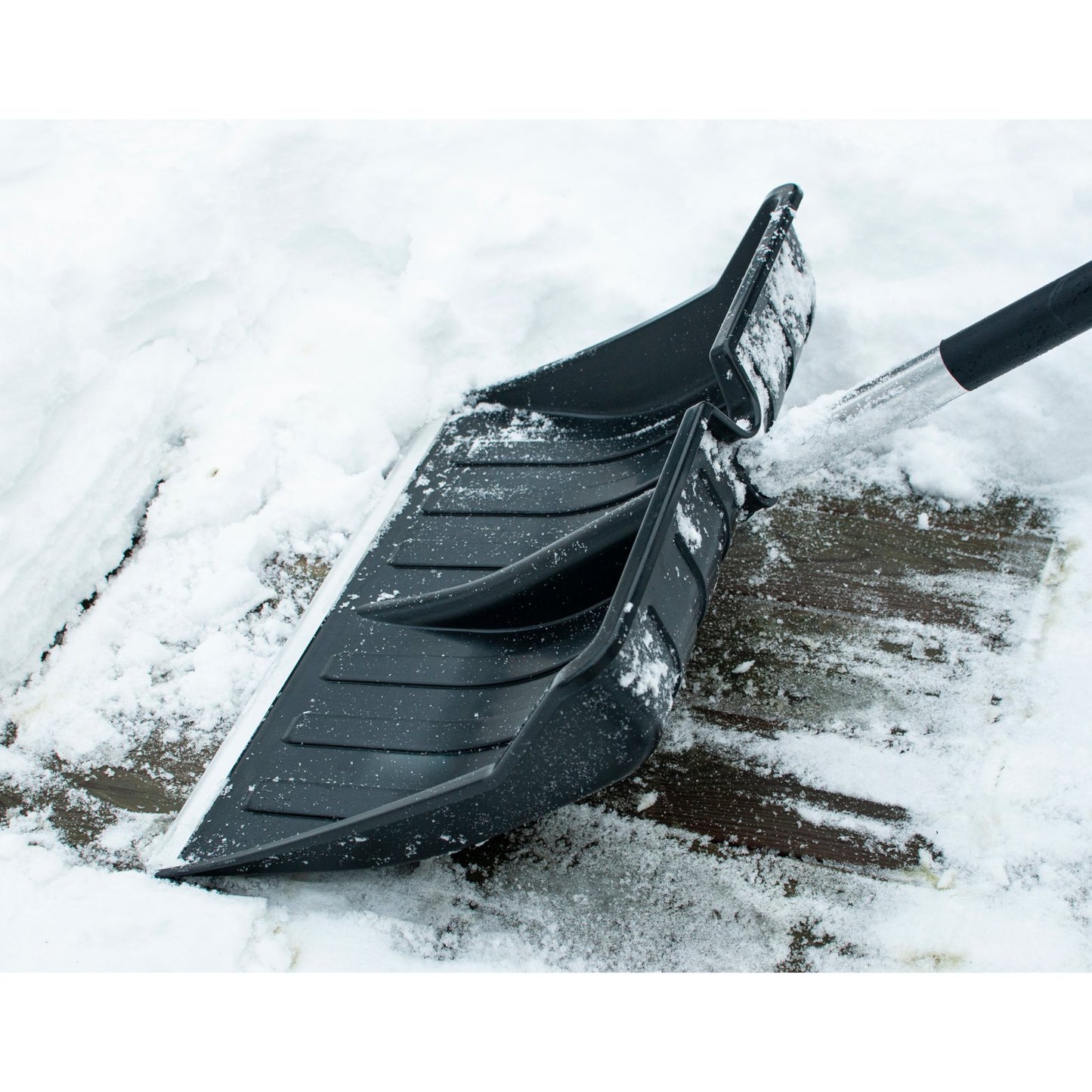 Snöskyffel M2 - Kyltålig snöskyffel med aluminiumskaft