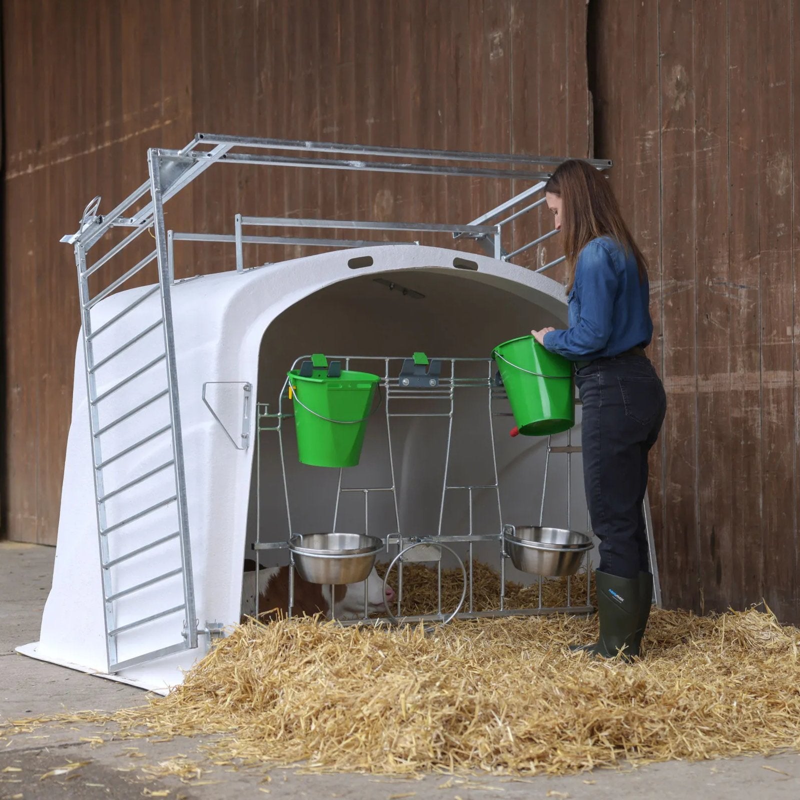 CalfHouse Premium DUO - Kalvhydda för två till tre kalvar