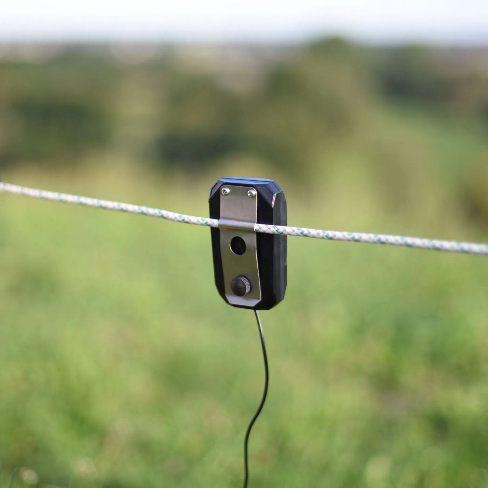 AKO Kontrollampa Pulse Flash – blinkar vid stängselpuls, visar om spänningen är över 3000 V