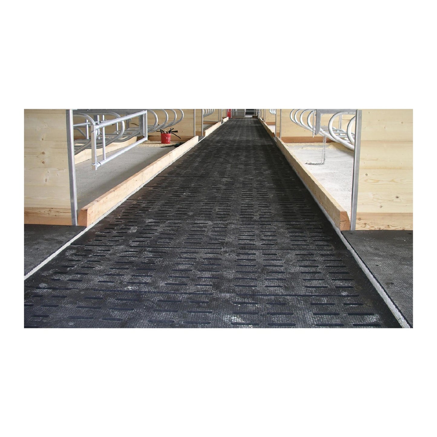 Kraiburg KURA S – Skräddarsydd 24 mm gummimatta för spaltgolv