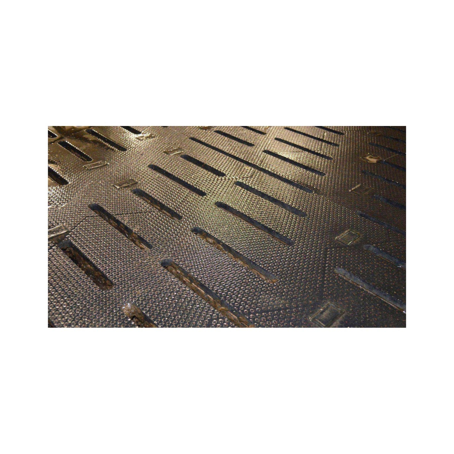 Kraiburg profiKURA S – Skräddarsydd 24 mm korundmatta för spaltgolv i gångar